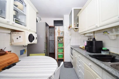 Apartamento T2 para Venda em Cacém e São Marcos