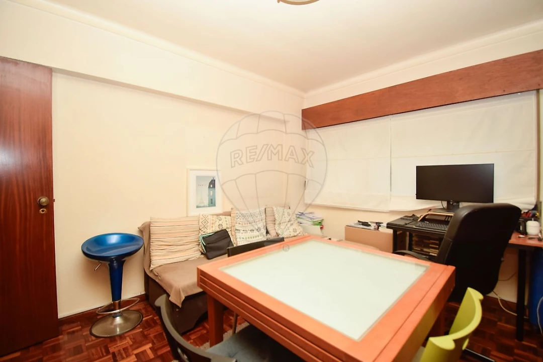 Apartamento T2 para Venda em Cacém e São Marcos Foto 11