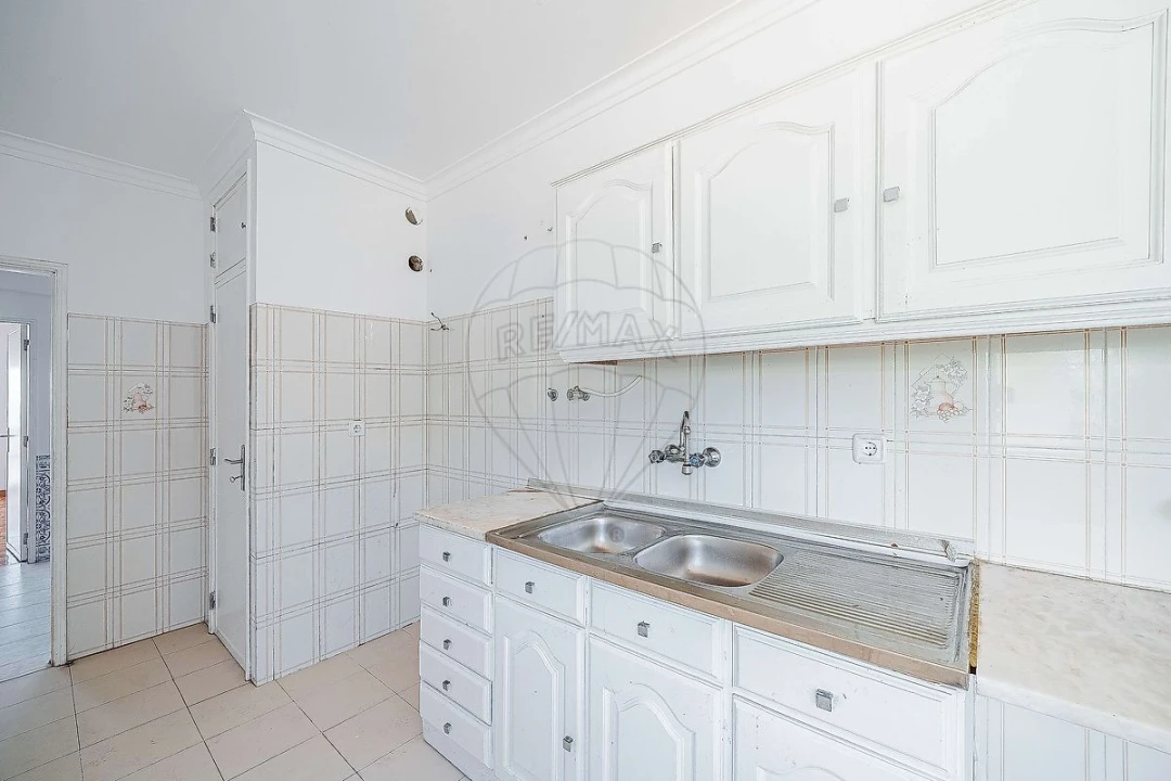 Apartamento T2 para Venda em Alverca do Ribatejo e Sobralinho Foto 14