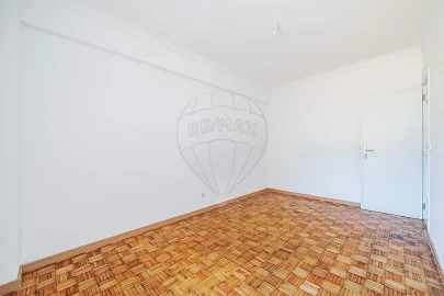 Apartamento T2 para Venda em Alverca do Ribatejo e Sobralinho
