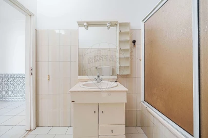Apartamento T2 para Venda em Alverca do Ribatejo e Sobralinho