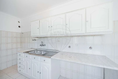 Apartamento T2 para Venda em Alverca do Ribatejo e Sobralinho