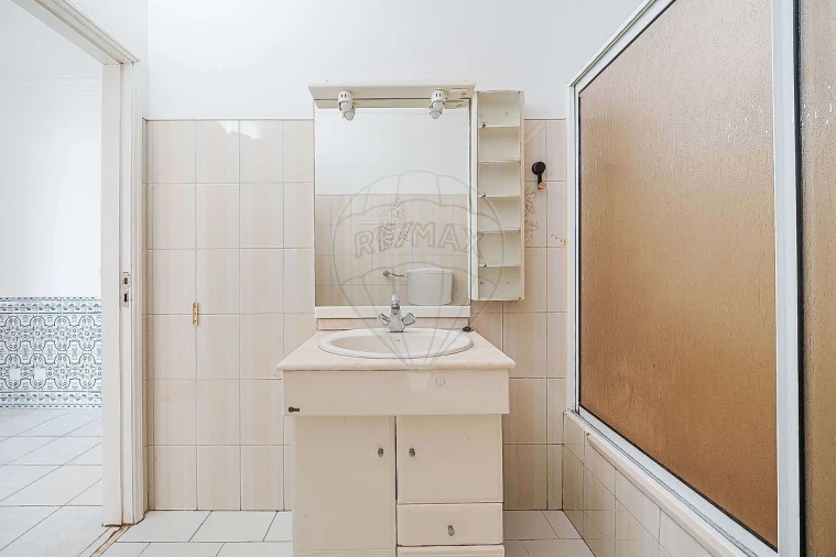 Apartamento T2 para Venda em Alverca do Ribatejo e Sobralinho Foto 30