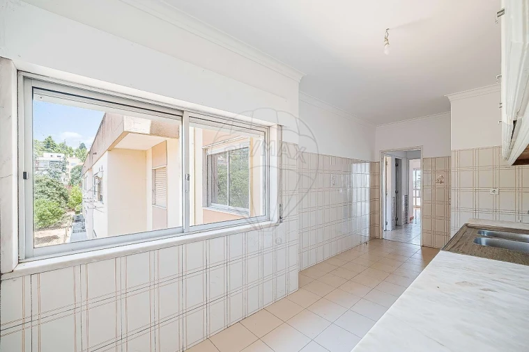 Apartamento T2 para Venda em Alverca do Ribatejo e Sobralinho Foto 7
