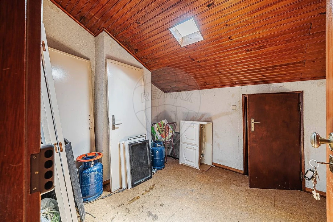 Apartamento T2 para Venda em Alverca do Ribatejo e Sobralinho Foto 37