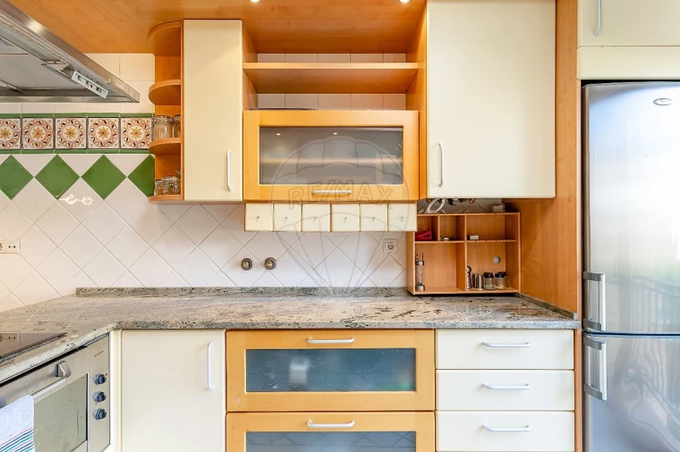 Apartamento T3 para Arrendamento em Sacavém e Prior Velho Foto 6