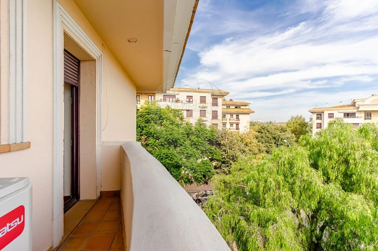 Apartamento T3 para Arrendamento em Sacavém e Prior Velho Foto 26