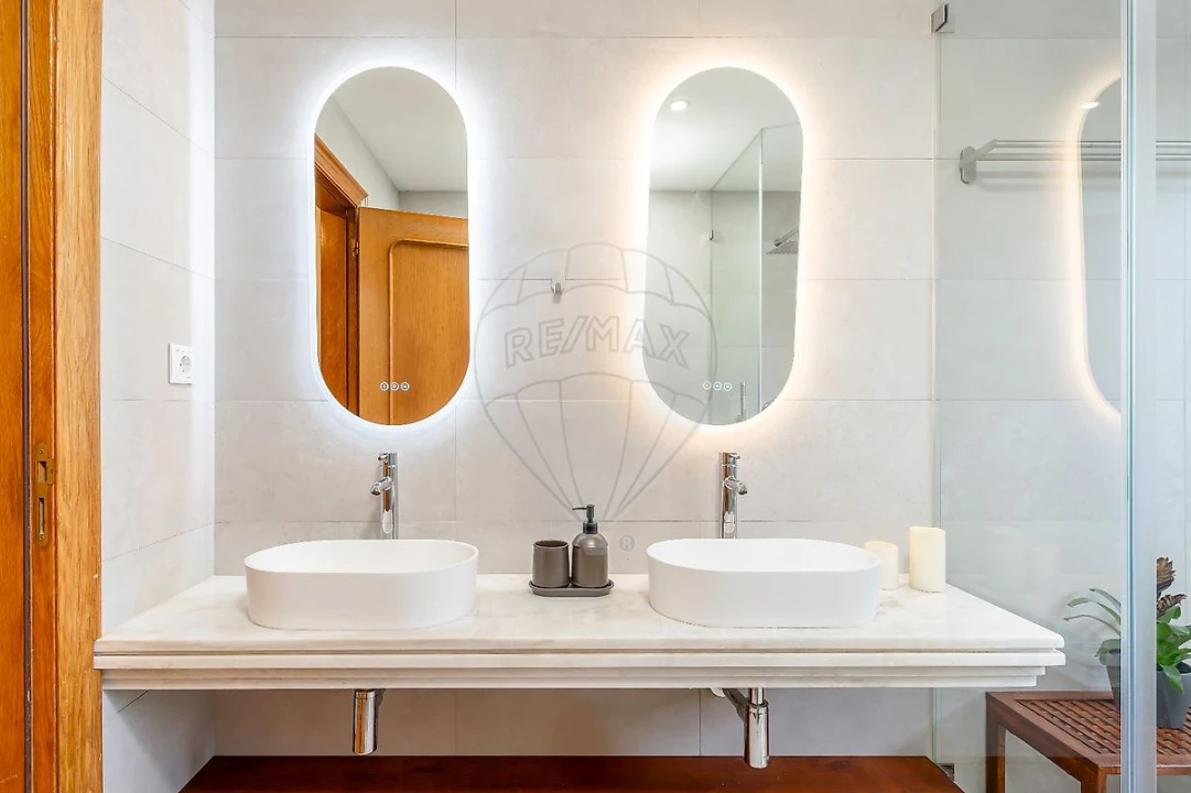 Apartamento T3 para Arrendamento em Sacavém e Prior Velho Foto 23