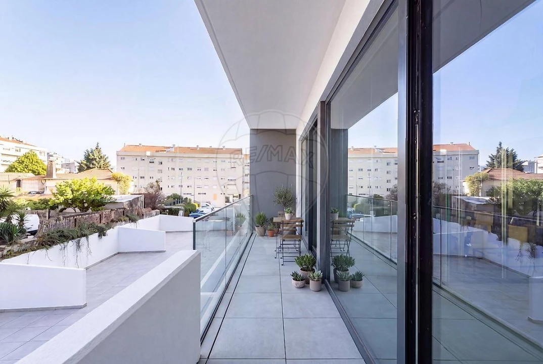 Apartamento T1 para Venda em Vila Chã, Codal e Vila Cova de Perrinho Foto 16