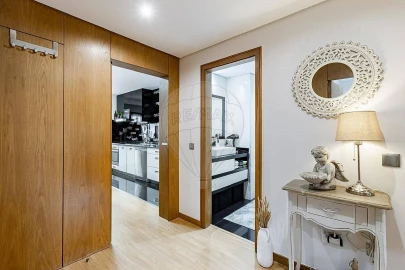 Apartamento T1 para Venda em Mozelos