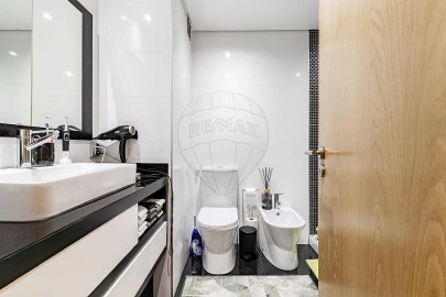 Apartamento T1 para Venda em Mozelos