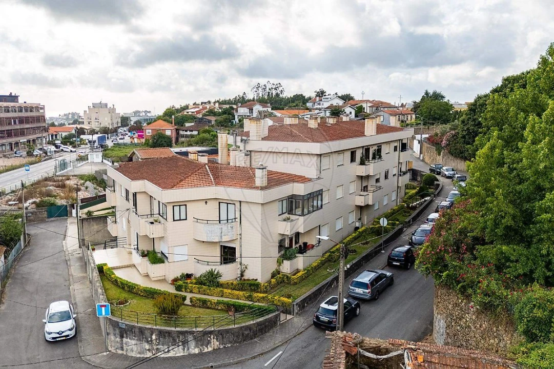 Apartamento T1 para Venda em Mozelos Foto 22