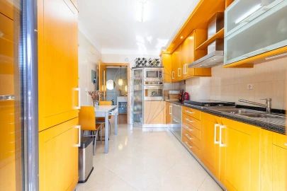 Apartamento T3 para Venda em Alverca do Ribatejo e Sobralinho