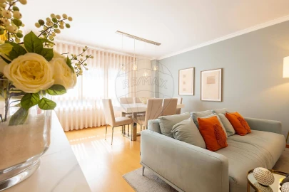 Apartamento T3 para Venda em Alverca do Ribatejo e Sobralinho