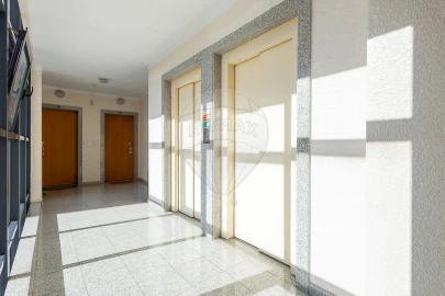 Apartamento T3 para Venda em Alverca do Ribatejo e Sobralinho