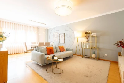 Apartamento T3 para Venda em Alverca do Ribatejo e Sobralinho