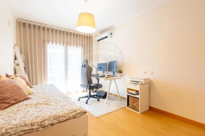 Apartamento T3 para Venda em Alverca do Ribatejo e Sobralinho