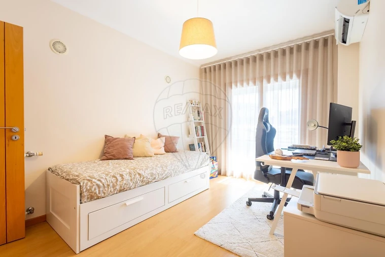 Apartamento T3 para Venda em Alverca do Ribatejo e Sobralinho Foto 29