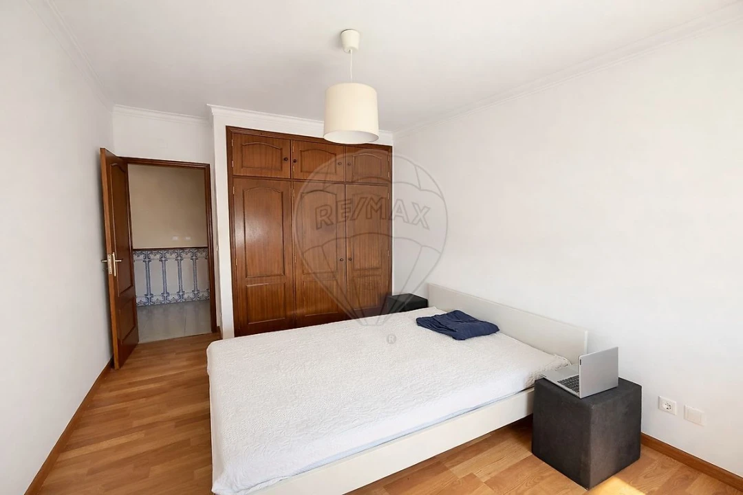 Apartamento T3 para Venda em Carregado e Cadafais Foto 4