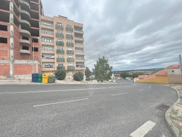 Apartamento T2 para Venda em Alenquer (Santo Estêvão e Triana)