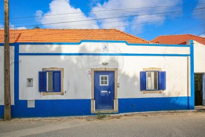 Moradia T3 para Venda em Ribafria e Pereiro de Palhacana