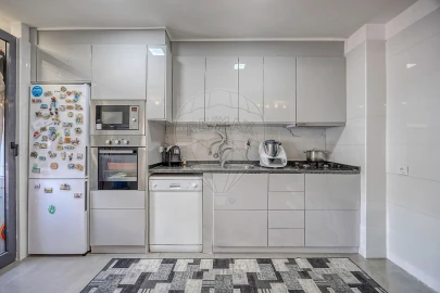 Apartamento T3 para Venda em Perafita, Lavra e Santa Cruz do Bispo