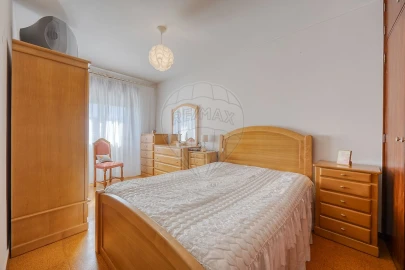 Apartamento T3 para Venda em Mafamude e Vilar do Paraíso