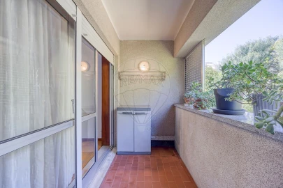 Apartamento T3 para Venda em Mafamude e Vilar do Paraíso