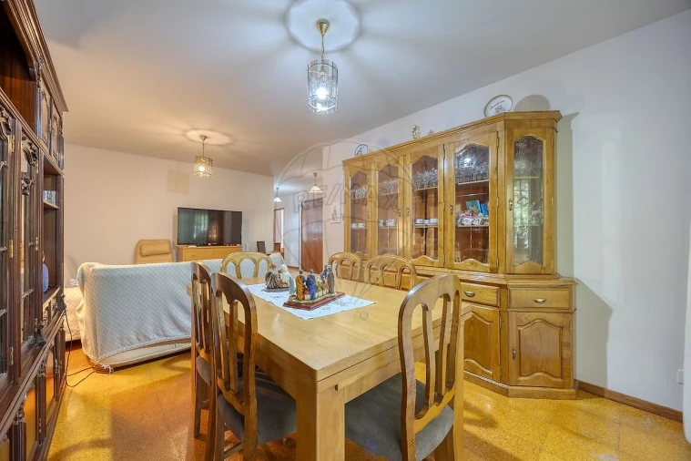 Apartamento T3 para Venda em Mafamude e Vilar do Paraíso Foto 19