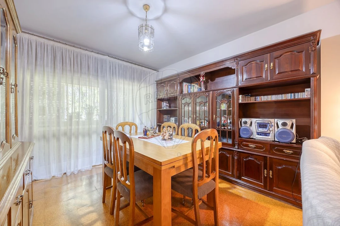 Apartamento T3 para Venda em Mafamude e Vilar do Paraíso Foto 18