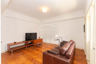 Apartamento T2 para Arrendamento em Cedofeita, Santo Ildefonso, Sé, Miragaia, São Nicolau e Vitória