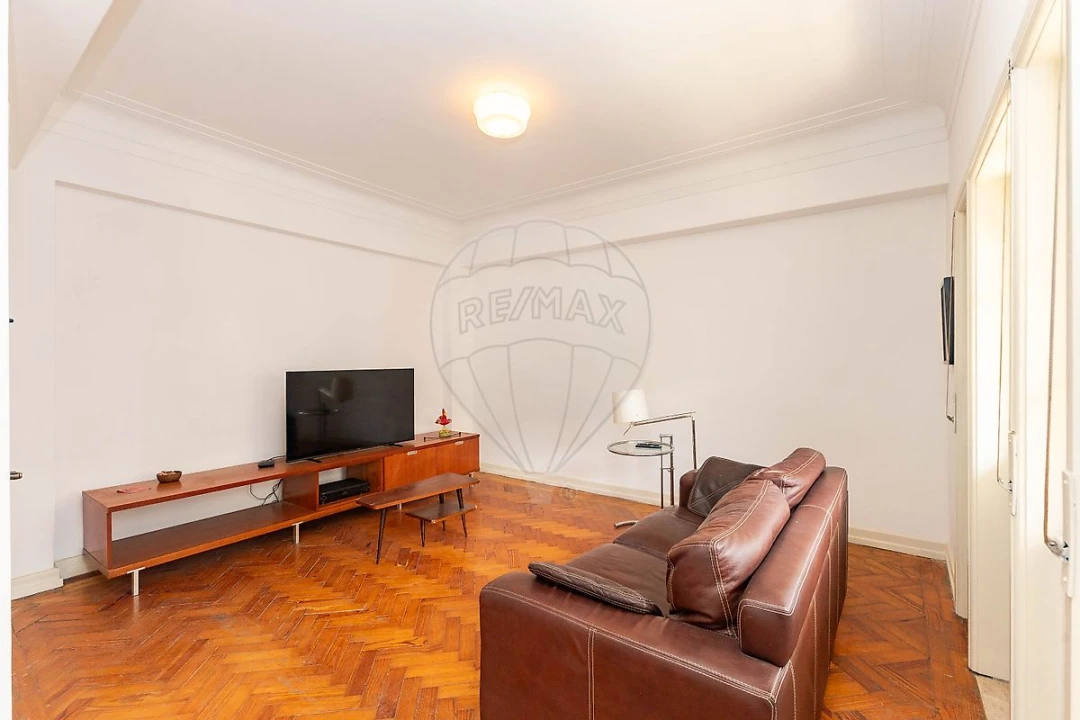 Apartamento T2 para Arrendamento em Cedofeita, Santo Ildefonso, Sé, Miragaia, São Nicolau e Vitória Foto 12