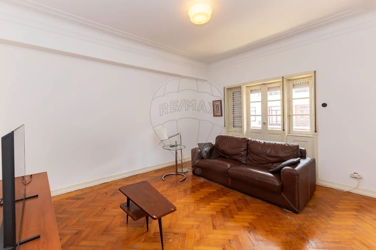 Apartamento T2 para Arrendamento em Cedofeita, Santo Ildefonso, Sé, Miragaia, São Nicolau e Vitória Foto 15