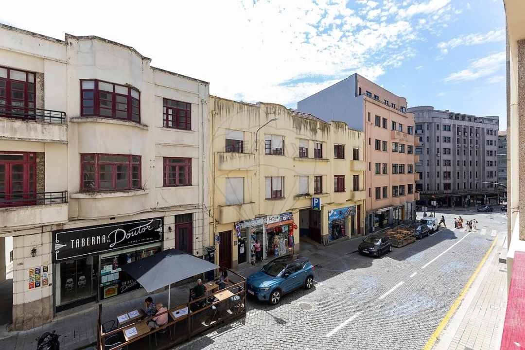 Apartamento T2 para Arrendamento em Cedofeita, Santo Ildefonso, Sé, Miragaia, São Nicolau e Vitória Foto 19