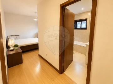 Apartamento T2 para Arrendamento em Pedroso e Seixezelo