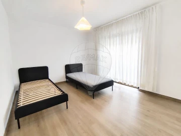 Apartamento T2 para Arrendamento em Perafita, Lavra e Santa Cruz do Bispo