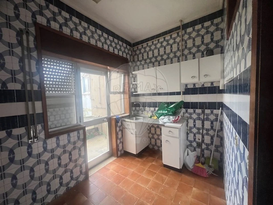 Moradia T2 para Venda em Espinho Foto 5