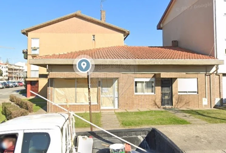 Moradia T2 para Venda em Espinho Foto 16
