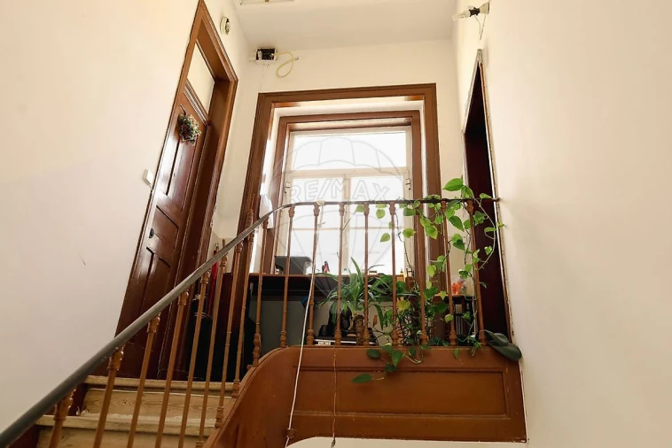 Apartamento T2 para Venda em Penha de França Foto 6