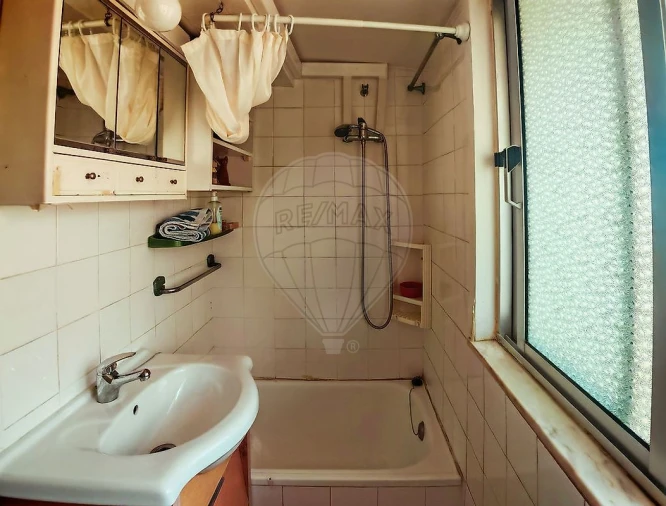Apartamento T2 para Venda em Penha de França Foto 15