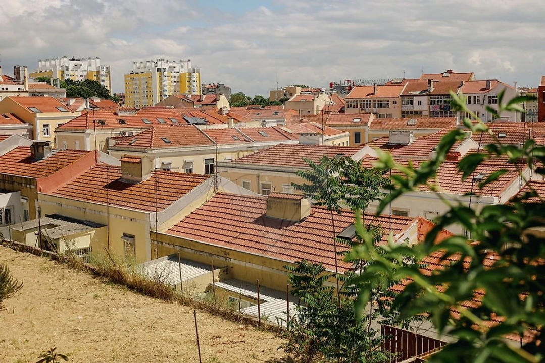 Apartamento T2 para Venda em Penha de França Foto 3