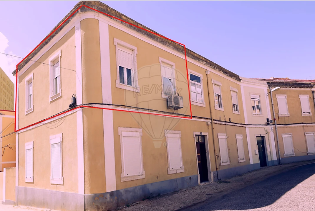 Apartamento T2 para Venda em Penha de França Foto 19