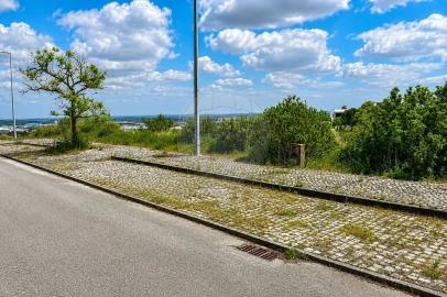 Terreno para Venda em Alenquer (Santo Estêvão e Triana)