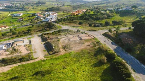 Terreno para Venda em Alenquer (Santo Estêvão e Triana)