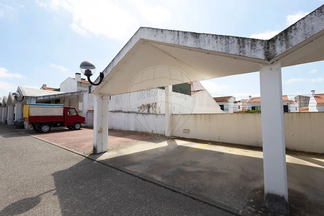 Apartamento T1 para Venda em Carregado e Cadafais Foto 22