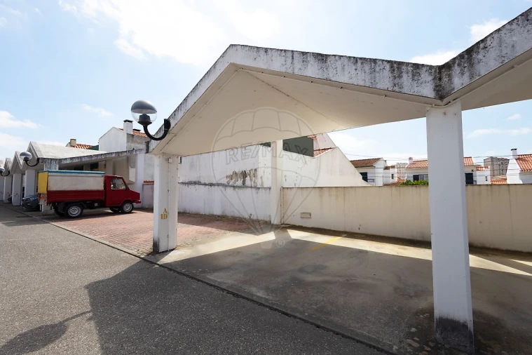 Apartamento T1 para Venda em Carregado e Cadafais Foto 22