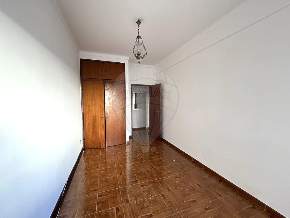 Apartamento T3 para Venda em Rio Maior Foto 6