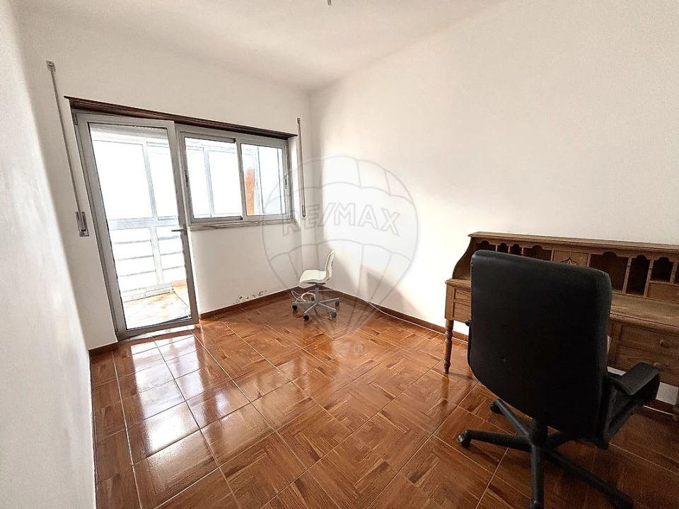 Apartamento T3 para Venda em Rio Maior Foto 18