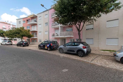 Apartamento T4 para Venda em São Domingos de Rana