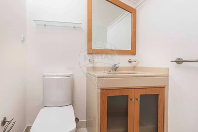 Apartamento T4 para Venda em São Domingos de Rana